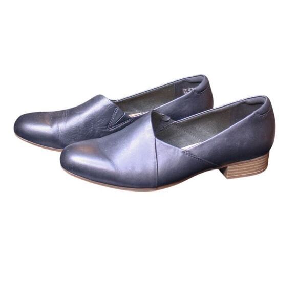 Clarks Black Leather Slip On Shoes Flats Loafers Comfort Minimalist - Picture 1 of 6